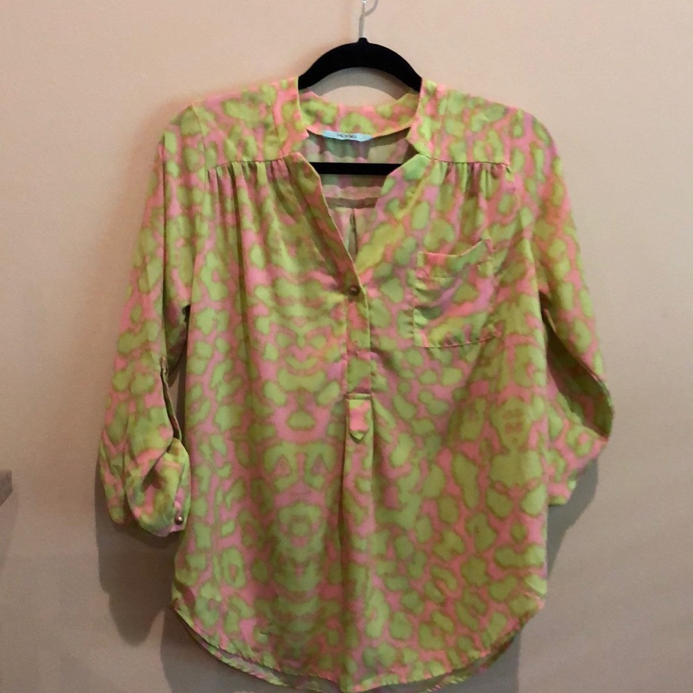 Karlie Abstract Cheetah Blouse Med